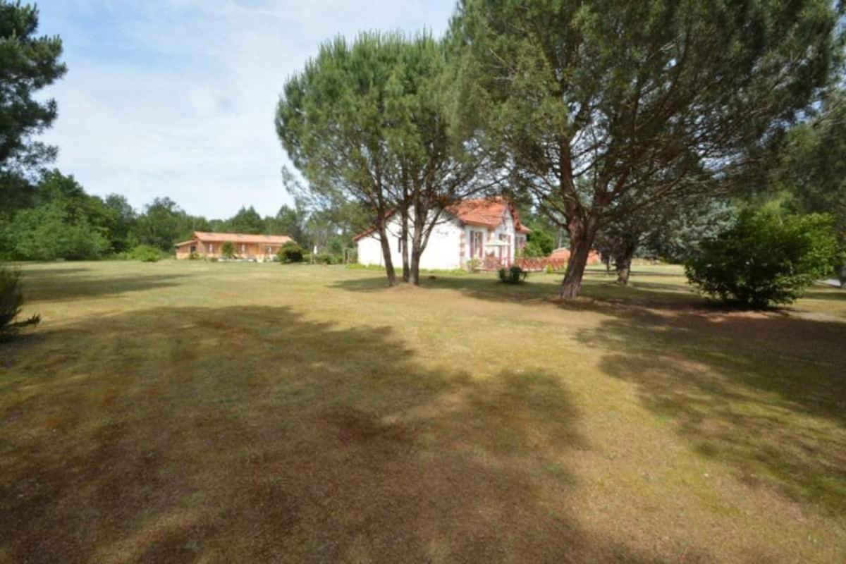 Domaine De La Grange Bed & Breakfast Carcans Bagian luar foto
